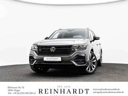 Siliziumgrau metallic Gebraucht 2022 VW Touareg R SUV | 56.605 € (Fairer Preis)