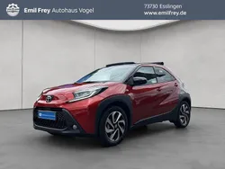 Rot Neu 2025 Toyota Aygo Kleinwagen | 20.980 €