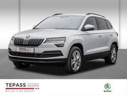 Weiss Gebraucht 2019 Skoda Karoq Style SUV | 22.904 € (Fairer Preis)
