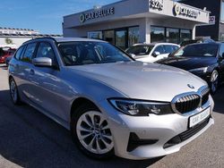Silber Gebraucht 2020 BMW 318 Limousine | 27.999 €