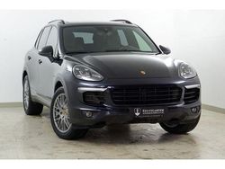Blau Gebraucht 2017 Porsche Cayenne S Chrono SUV | 43.990 € (Etwas zu teuer)