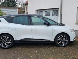 Weiß Gebraucht 2019 Renault Grand Scénic IV Bose Edition Van / Kleinbus | 17.100 € (Guter Preis)