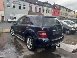 Blau Gebraucht 2006 Mercedes ML320 SUV | 4.700 € (Superpreis)