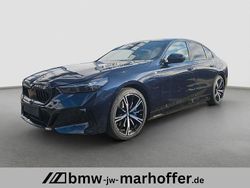 Weiß Gebraucht 2024 BMW 550e M Sport Limousine | 71.900 € (Fairer Preis)