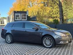 Grau Gebraucht 2011 Opel Insignia Limousine | 5.799 € (Fairer Preis)
