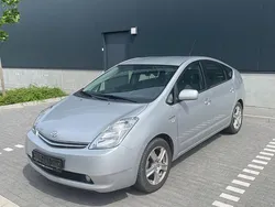 Silber Gebraucht 2007 Toyota Prius Kleinwagen | 7.999 € (Etwas zu teuer)