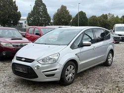 Polarsilber metallic Gebraucht 2011 Ford S-MAX S Van / Kleinbus | 3.200 € (Superpreis)