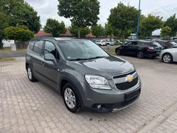 Grau Gebraucht 2012 Chevrolet Orlando LT Van / Kleinbus | 4.850 € (Superpreis)