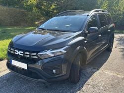 Gebraucht 2023 Dacia Jogger Extreme Van / Kleinbus | 17.900 € (Guter Preis)