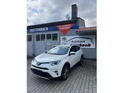 Schwarz Gebraucht 2016 Toyota RAV4 Edition SUV | 15.900 € (Fairer Preis)