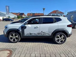 Arktisweiss Neu 2025 Dacia Duster Journey SUV | 24.460 € (Guter Preis)