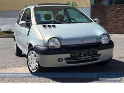 Grau Gebraucht 2001 Renault Twingo Liberty Kleinwagen | 1.980 € (Teuer)