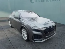 Grau Gebraucht 2024 Audi RS Q8 Ambiente SUV | 138.000 € (Etwas zu teuer)