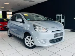 Silber Gebraucht 2015 Mitsubishi Space Star Edition Kleinwagen | 5.990 €