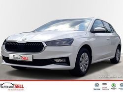 Weiß Gebraucht 2023 Skoda Fabia Ambition Kleinwagen | 16.480 € (Fairer Preis)