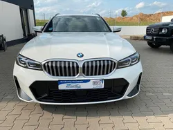 Weiß Gebraucht 2023 BMW 320 M Sport Limousine | 37.900 € (Guter Preis)