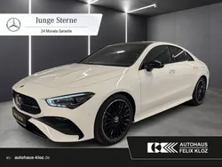 Weiß Gebraucht 2024 Mercedes CLA200 AMG Limousine | 44.400 € (Teuer)