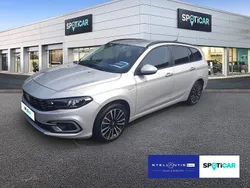 Schwarz Gebraucht 2023 Fiat Tipo City Life Kombi | 19.790 € (Guter Preis)
