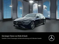 Schwarz Gebraucht 2023 Mercedes A180 Kleinwagen | 30.870 € (Teuer)