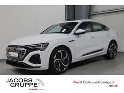 Gletscherweiß metallic Gebraucht 2023 Audi Q8 Sportback e-tron S-Line SUV | 49.970 € (Guter Preis)