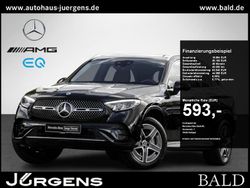 Schwarz obsidianschwarz metall Gebraucht 2024 Mercedes GLC300e AMG SUV | 62.490 € (Fairer Preis)