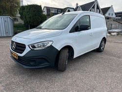 Weiß Gebraucht 2022 Mercedes Citan 110 Van / Kleinbus | 8.350 € (Guter Preis)