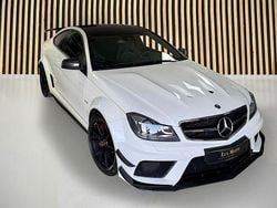 Weiß Gebraucht 2012 Mercedes C63 AMG AMG Coupé | 178.488 €