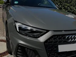 Grau Gebraucht 2021 Audi A1 Sportback S-Line Kleinwagen | 24.800 € (Fairer Preis)