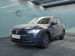 Grau Gebraucht 2021 VW Tiguan Life SUV | 28.100 € (Guter Preis)