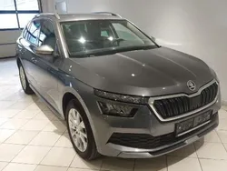 Grau Gebraucht 2023 Skoda Kamiq Style SUV | 22.999 € (Fairer Preis)