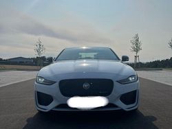 Weiß Gebraucht 2021 Jaguar XE R-Dynamic Limousine | 26.850 € (Fairer Preis)