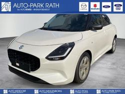Pure white pearl metallic (weiss) Gebraucht 2024 Suzuki Swift Comfort Kleinwagen | 18.550 € (Fairer Preis)