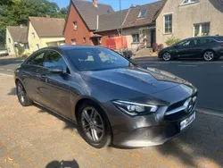 Grau Gebraucht 2019 Mercedes CLA180 Limousine | 25.580 € (Fairer Preis)