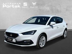 Nevada weiß metallic Gebraucht 2024 Seat Leon Style Limousine | 22.844 € (Fairer Preis)