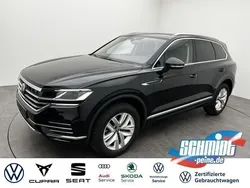 Deep black perleffekt Gebraucht 2022 VW Touareg Atmosphere SUV | 50.900 € (Fairer Preis)