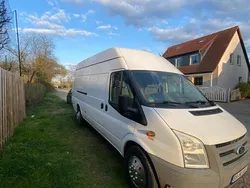 Weiß Gebraucht 2010 Ford Transit Van / Kleinbus | 11.999 €