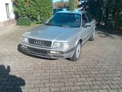 Silber Gebraucht 1992 Audi 80 Limousine | 2.400 €