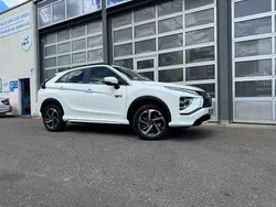 Weiß Gebraucht 2022 Mitsubishi Eclipse Cross SUV | 23.990 € (Fairer Preis)