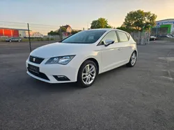 Weiß Gebraucht 2014 Seat Leon Style Limousine | 8.390 € (Fairer Preis)