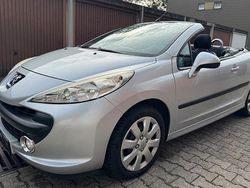 Silber Gebraucht 2009 Peugeot 207 CC Cabrio | 2.499 € (Guter Preis)