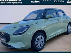 Gelb Neu 2025 Suzuki Swift Club Limousine | 19.990 €