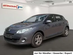 Grau Gebraucht 2009 Renault Mégane III Limousine | 2.999 € (Guter Preis)