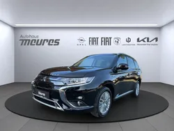 Schwarz Gebraucht 2021 Mitsubishi Outlander P-HEV SUV | 26.887 € (Fairer Preis)