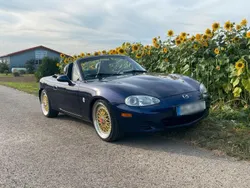 Blau Gebraucht 2004 Mazda MX5 Cabrio | 8.990 €
