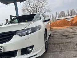 Weiß Gebraucht 2010 Honda Accord Limousine | 11.200 € (Teuer)