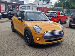 Volcanic orange uni Gebraucht 2014 Mini Cooper D Kleinwagen | 6.400 € (Etwas zu teuer)