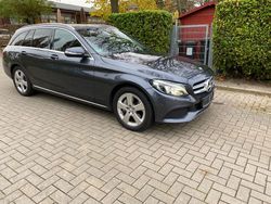 Grau Gebraucht 2015 Mercedes C250 Avantgarde Kombi | 12.900 € (Superpreis)