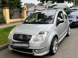 Silber Gebraucht 2006 Citroën C2 Kleinwagen | 1.700 €