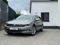 Tungsten silver metallic Gebraucht 2016 VW Passat Highline Kombi | 13.950 € (Guter Preis)