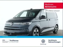 Blau Gebraucht 2024 VW Multivan Life Van / Kleinbus | 64.480 € (Teuer)
